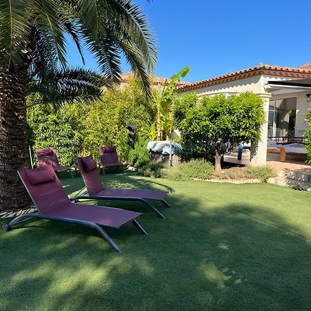 Villa Avec Piscine Gallargues-le-Montueux Eksteriør billede